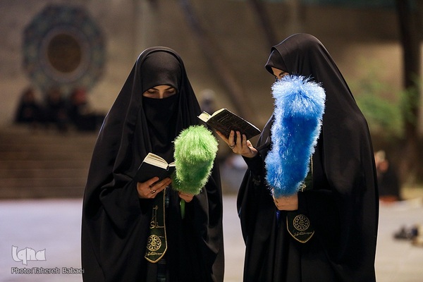 مراسم شب نوزدهم ماه رمضان در دانشگاه تهران