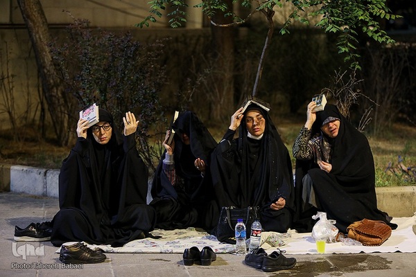 مراسم شب نوزدهم ماه رمضان در دانشگاه تهران