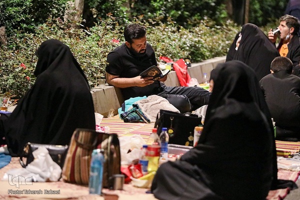 مراسم شب نوزدهم ماه رمضان در دانشگاه تهران