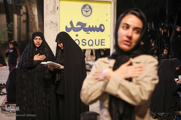 مراسم شب نوزدهم ماه رمضان در دانشگاه تهران