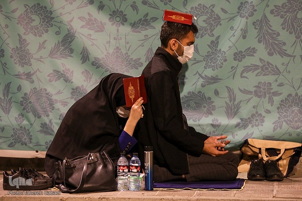 مراسم شب نوزدهم ماه رمضان در دانشگاه تهران