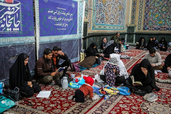 مراسم احیای شب نوزدهم ماه مبارک رمضان در حرم منور رضوی