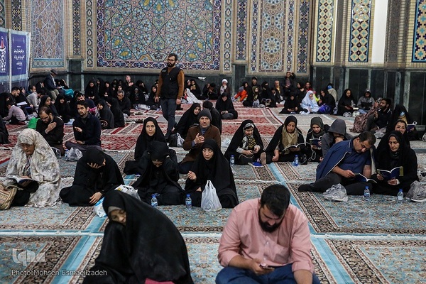 مراسم احیای شب نوزدهم ماه مبارک رمضان در حرم منور رضوی