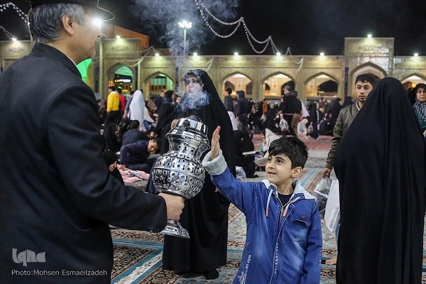 مراسم احیای شب نوزدهم ماه مبارک رمضان در حرم منور رضوی