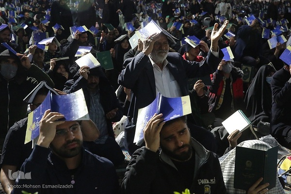 مراسم احیای شب نوزدهم ماه مبارک رمضان در حرم منور رضوی