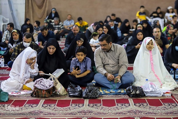 مراسم احیای شب نوزدهم ماه مبارک رمضان در مصلی اهواز