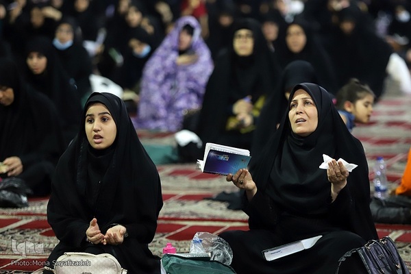 مراسم احیای شب نوزدهم ماه مبارک رمضان در مصلی اهواز