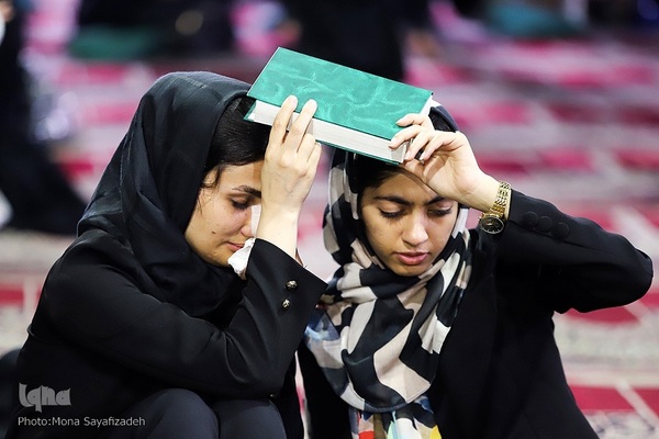 مراسم احیای شب نوزدهم ماه مبارک رمضان در مصلی اهواز