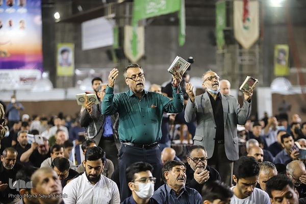 مراسم احیای شب نوزدهم ماه مبارک رمضان در مصلی اهواز