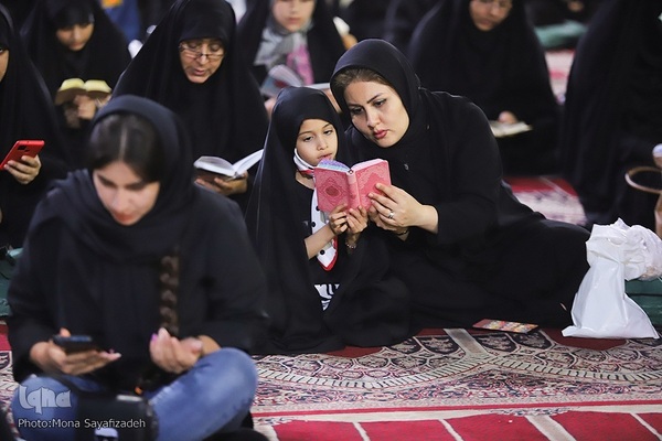 مراسم احیای شب نوزدهم ماه مبارک رمضان در مصلی اهواز