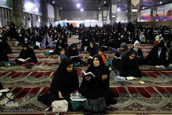 مراسم احیای شب نوزدهم ماه مبارک رمضان در مصلی اهواز