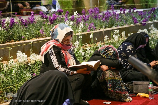 اولین شب قدر در حافظیه