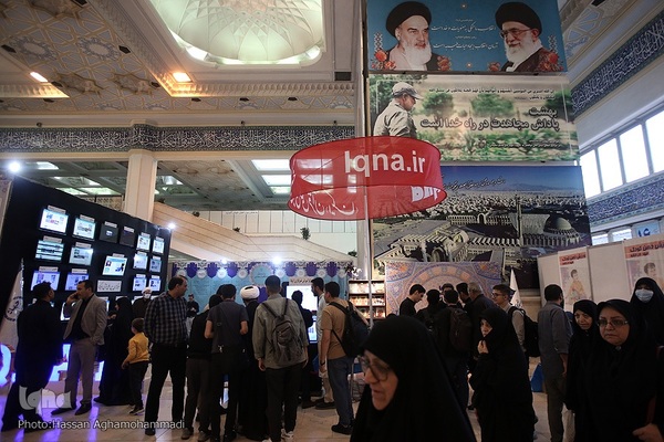 غرفه ایکنا در دهمین شب از نمایشگاه بین‌المللی قرآن کریم 