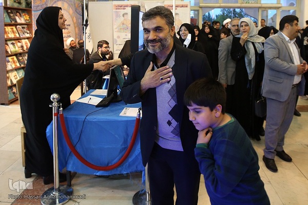 غرفه ایکنا در دهمین شب از نمایشگاه بین‌المللی قرآن کریم 