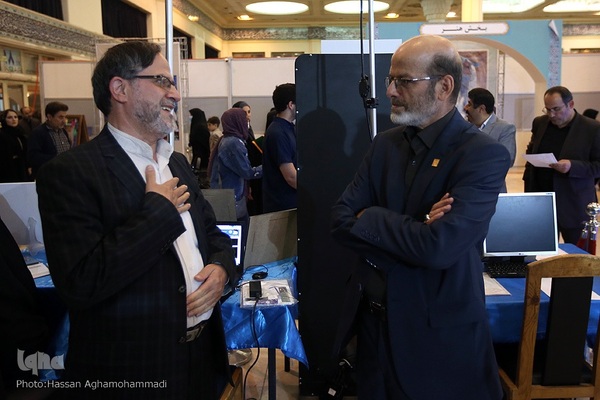 غرفه ایکنا در دهمین شب از نمایشگاه بین‌المللی قرآن کریم 