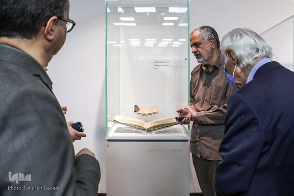 استاد محمدحسن سمسار، محقق، تاریخ‌دان و احمد مسجدجامعی