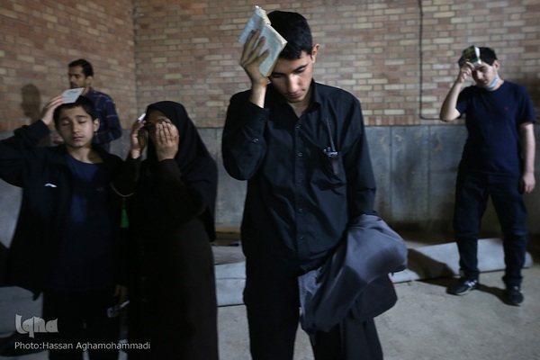 مراسم احیای شب بیست و یکم ماه مبارک رمضان  هیات الزهرای دانشجویان دانشگاه صنعتی شریف