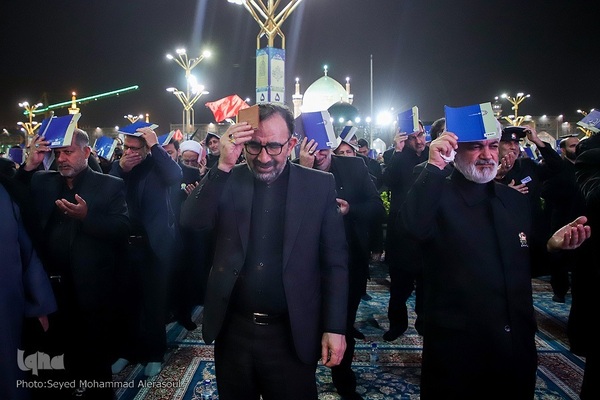 مراسم احیای شب بیست‌ویکم ماه مبارک رمضان در حرم مطهر رضوی