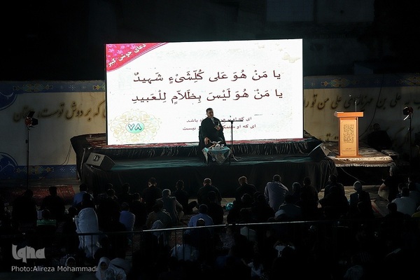 مراسم احیای شب بیست و یکم ماه مبارک رمضان  در حرم علی بن مهزیار اهواز