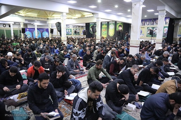 مراسم احیای شب ۲۱ رمضان در حرم امامزاده عبدالله (ع) و حسینیه گلزار شهدای همدان