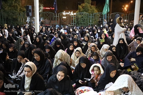 مراسم احیای شب ۲۱ رمضان در حرم امامزاده عبدالله (ع) و حسینیه گلزار شهدای همدان