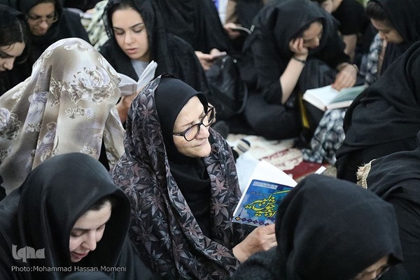 مراسم احیای شب ۲۱ رمضان در حرم امامزاده عبدالله (ع) و حسینیه گلزار شهدای همدان