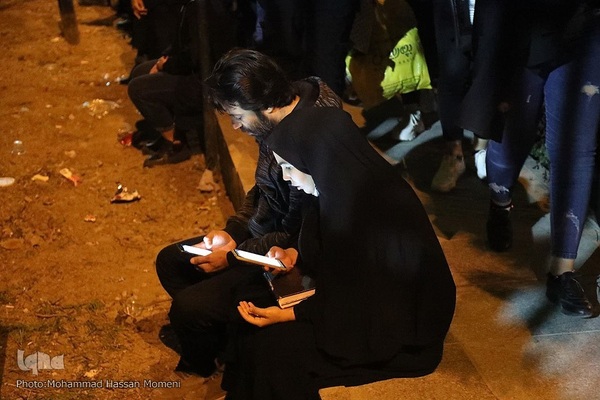 مراسم احیای شب ۲۱ رمضان در حرم امامزاده عبدالله (ع) و حسینیه گلزار شهدای همدان