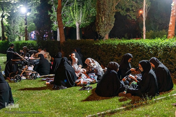 مراسم احیای شب بیست و یکم ماه مبارک رمضان در دانشگاه آزاد اسلامی شهرستان کرج