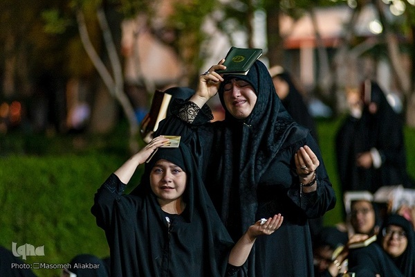 مراسم احیای شب بیست و یکم ماه مبارک رمضان در دانشگاه آزاد اسلامی شهرستان کرج