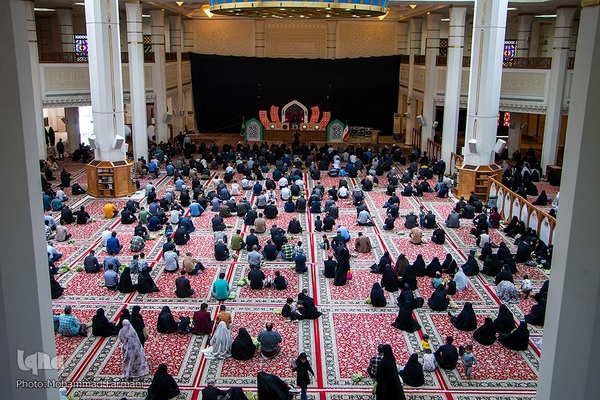 ظهر شهادت حضرت علی علیه السلام در حرم شاهچراغ