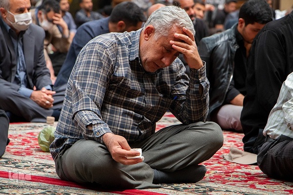 ظهر شهادت حضرت علی علیه السلام در حرم شاهچراغ