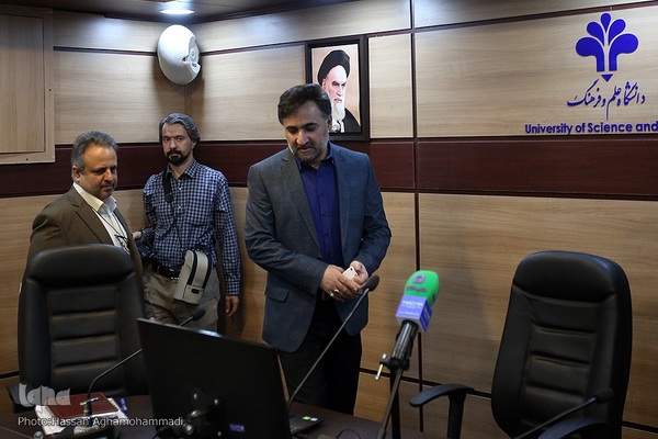 بازدید روح الله دهقانی فیروزآبادی، معاون علمی و فناوری رییس جمهور از پارک علوم، فناوری های نرم و صنایع فرهنگی جهاد دانشگاهی