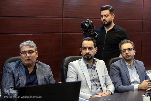 بازدید روح الله دهقانی فیروزآبادی، معاون علمی و فناوری رییس جمهور از پارک علوم، فناوری های نرم و صنایع فرهنگی جهاد دانشگاهی