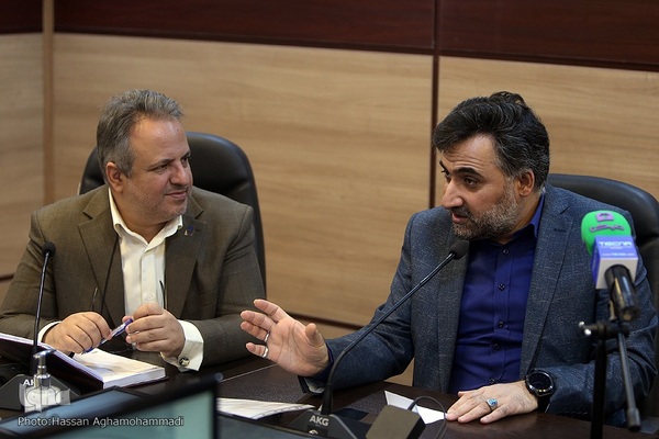 بازدید روح الله دهقانی فیروزآبادی، معاون علمی و فناوری رییس جمهور از پارک علوم، فناوری های نرم و صنایع فرهنگی جهاد دانشگاهی