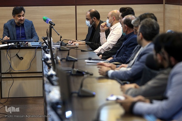 بازدید روح الله دهقانی فیروزآبادی، معاون علمی و فناوری رییس جمهور از پارک علوم، فناوری های نرم و صنایع فرهنگی جهاد دانشگاهی