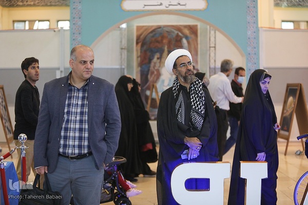 شب سیزدهم نمایشگاه قرآن