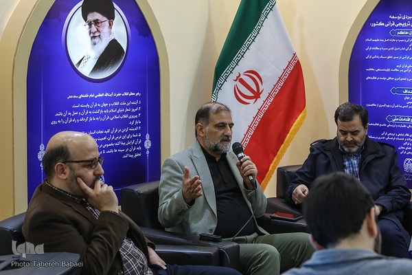 شب سیزدهم نمایشگاه قرآن