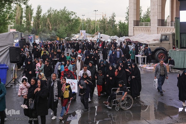 شب سیزدهم نمایشگاه قرآن