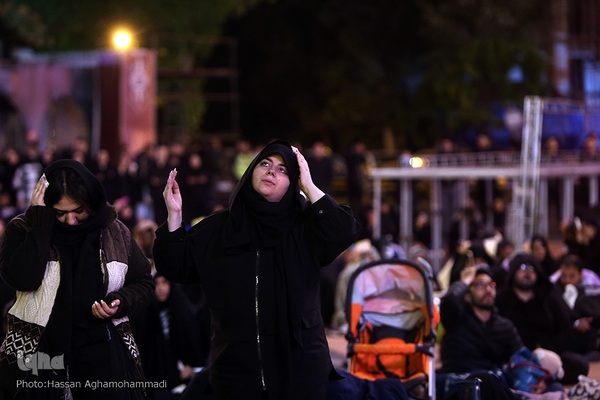 مراسم احیای شب ۲۳ ماه مبارک رمضان در مسجد امام صادق (ع) میدان فلسطین