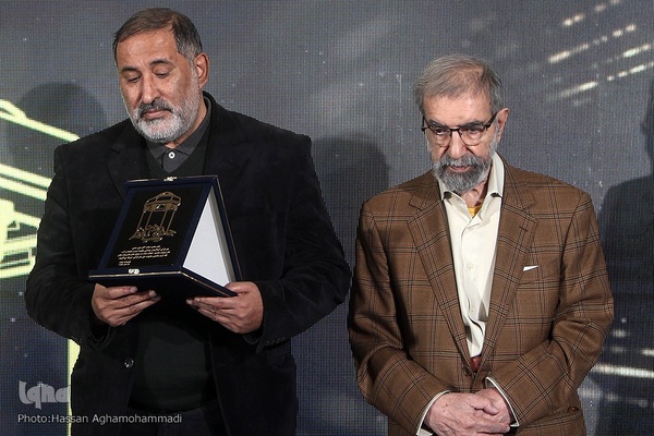 آیین اختتامیه نخستین جایزه ادبی حافظ «جشنواره شعر قرآنی»