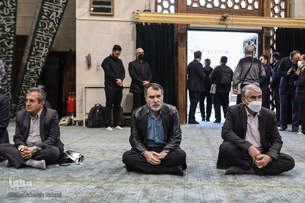  تشییع پیکر مرحوم عماد افروغ در مسجد دانشگاه تهران
