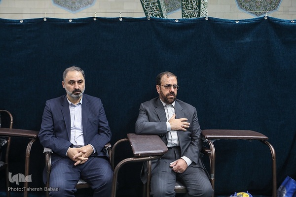  تشییع پیکر مرحوم عماد افروغ در مسجد دانشگاه تهران
