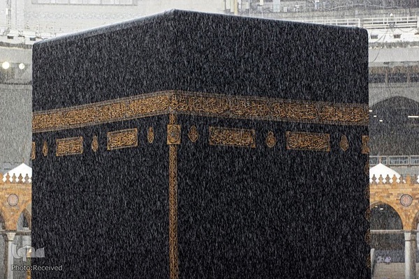 باران در خانه خدا