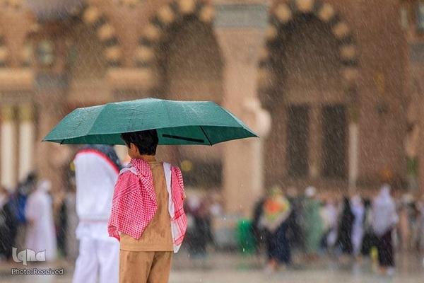 باران در خانه خدا