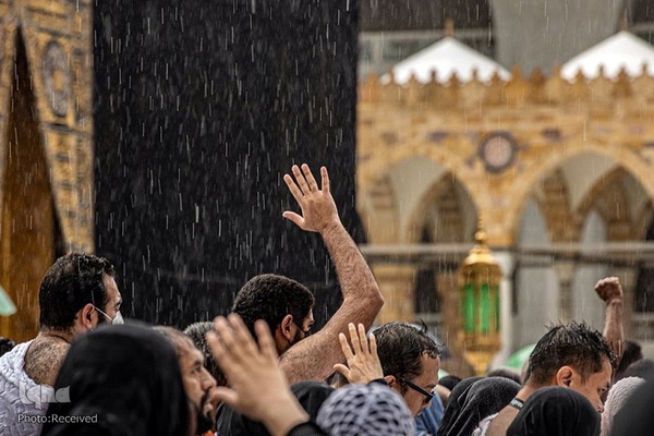 باران در خانه خدا