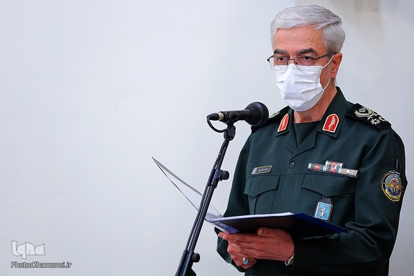 دیدار جمعی از فرماندهان ارشد نیروهای مسلح با رهبر معظم انقلاب