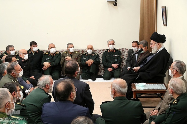 دیدار جمعی از فرماندهان ارشد نیروهای مسلح با رهبر معظم انقلاب