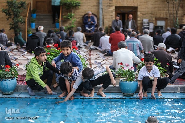 ترتیل‌خوانی قرآن در خانه مدرس