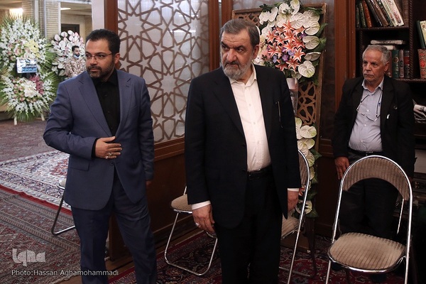 مراسم سومین روز درگذشت مرحوم عماد افروغ،  جامعه‌شناس و نماینده پیشین مجلس شورای اسلامی در مسجد امیر (ع)