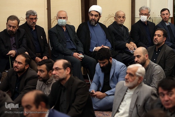 مراسم سومین روز درگذشت مرحوم عماد افروغ،  جامعه‌شناس و نماینده پیشین مجلس شورای اسلامی در مسجد امیر (ع)